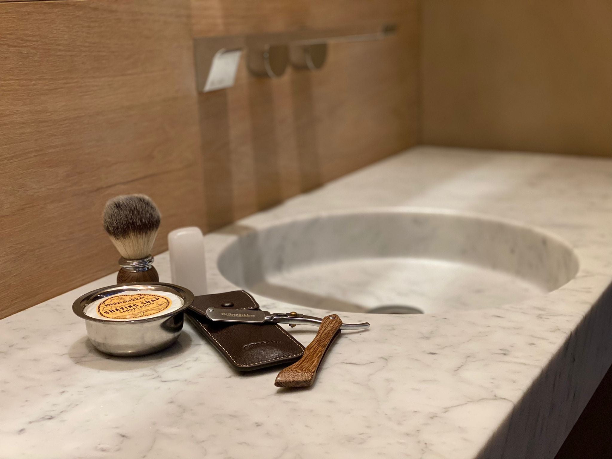 Seifenreste entfernen: Tipps gegen Rückstände im Bad